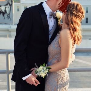 Floor length formal lace bodycon dress